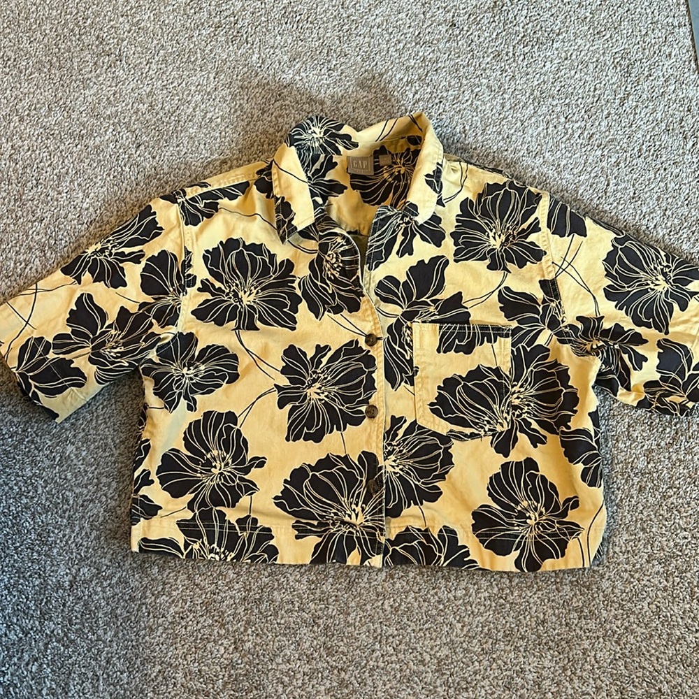 GAP Cropped Blouse